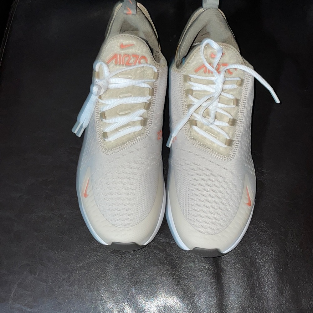 Nike Air max 270  “Fall Grey” Men’s Size 13. Tan color. Never warn!!!! NEW!!!